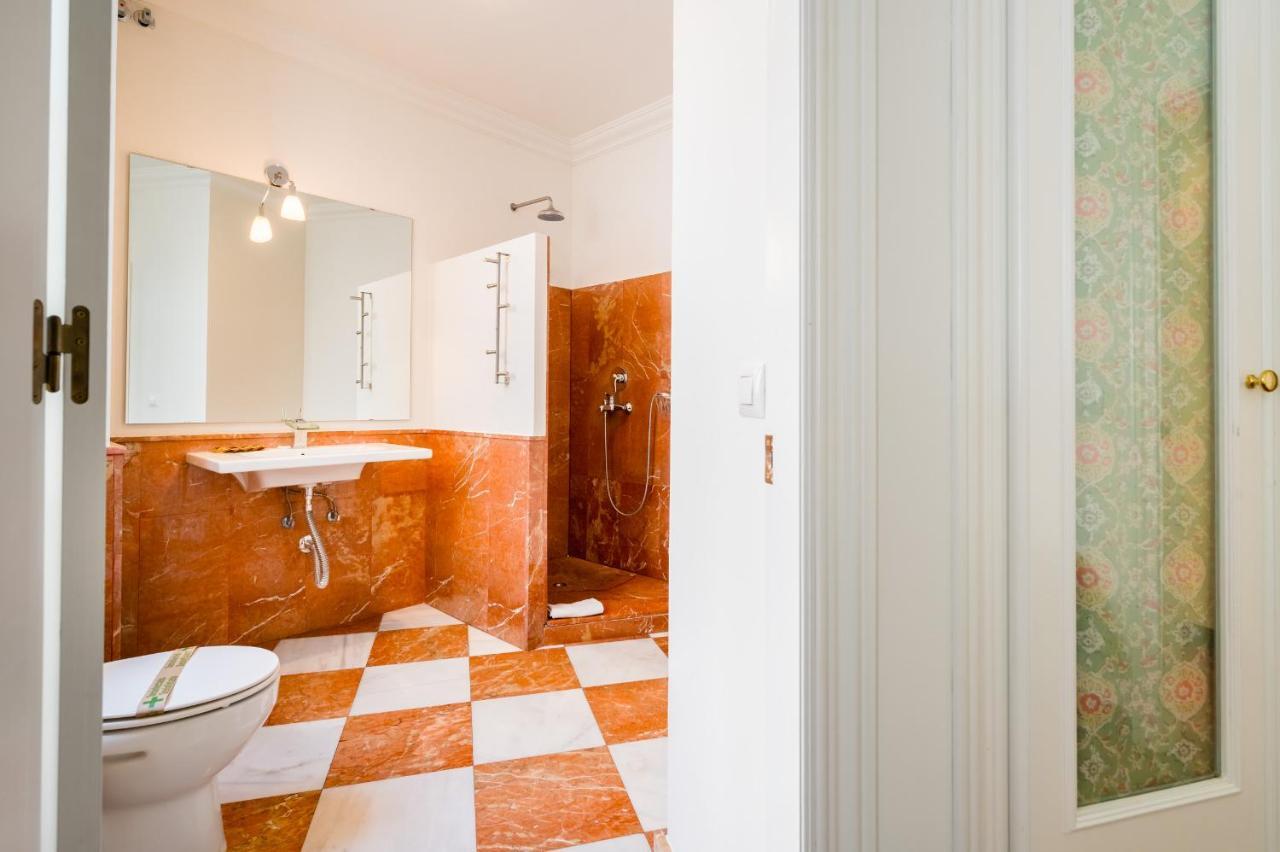 Amplio Y Luminoso-2D 2B-Triana Apartman Sevilla Kültér fotó
