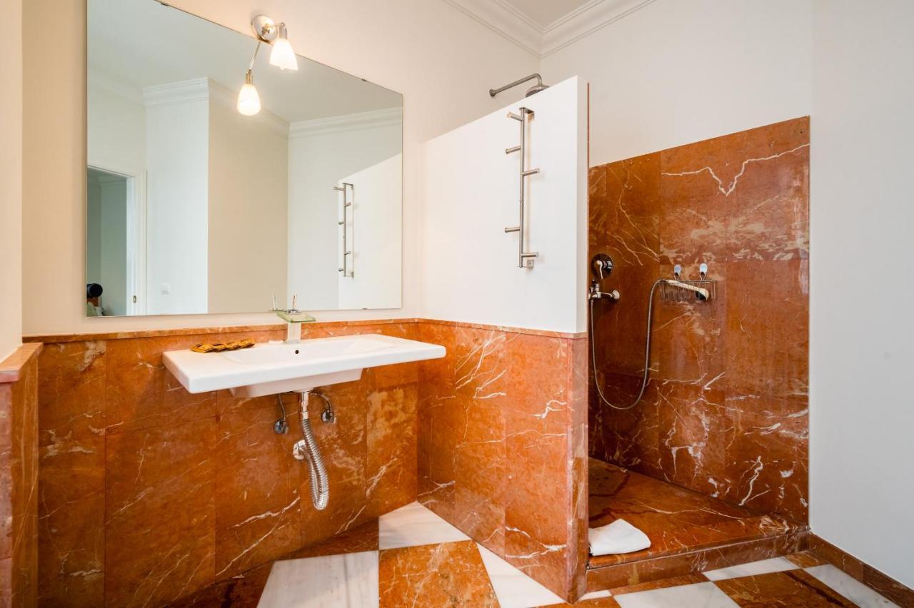 Amplio Y Luminoso-2D 2B-Triana Apartman Sevilla Kültér fotó